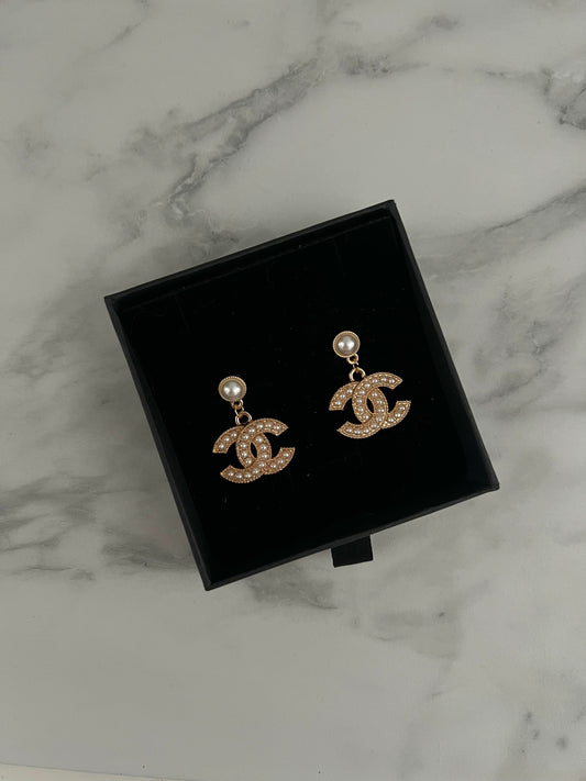 Zipper-Pull Drop Earrings - Pearl