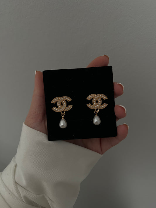 Zipper-Pull Drop Earrings - Pearl